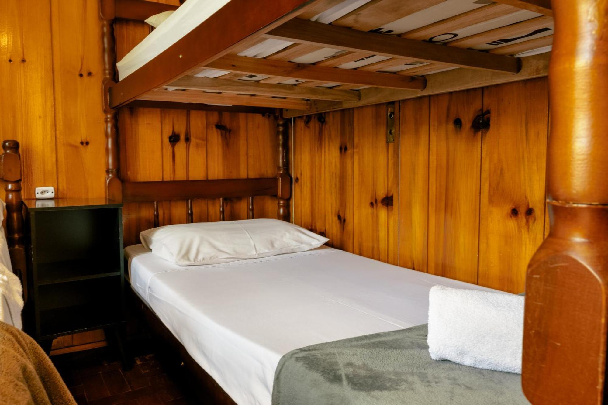 Velinn Pousada Casa De Campos Capivari House Campos do Jordao Room photo